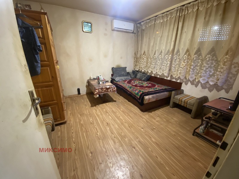 Продава  2-стаен град Русе , Център , 60 кв.м | 72092111 - изображение [12]
