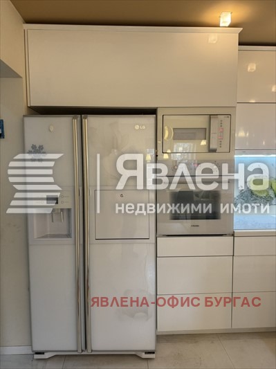 Продава  3-стаен град Бургас , Център , 79 кв.м | 57508530 - изображение [3]