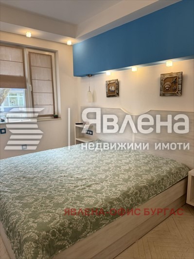 Продава  3-стаен град Бургас , Център , 79 кв.м | 57508530 - изображение [6]