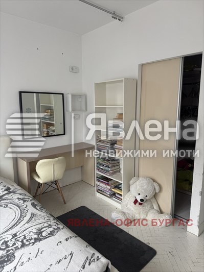 Продава  3-стаен град Бургас , Център , 79 кв.м | 57508530 - изображение [9]