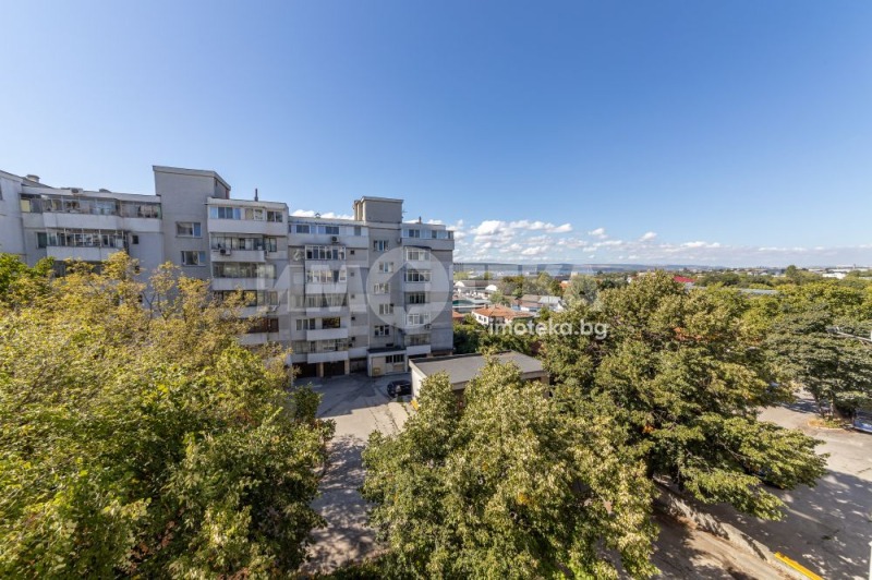 Продава  Многостаен град Варна , Трошево , 94 кв.м | 50989467 - изображение [16]