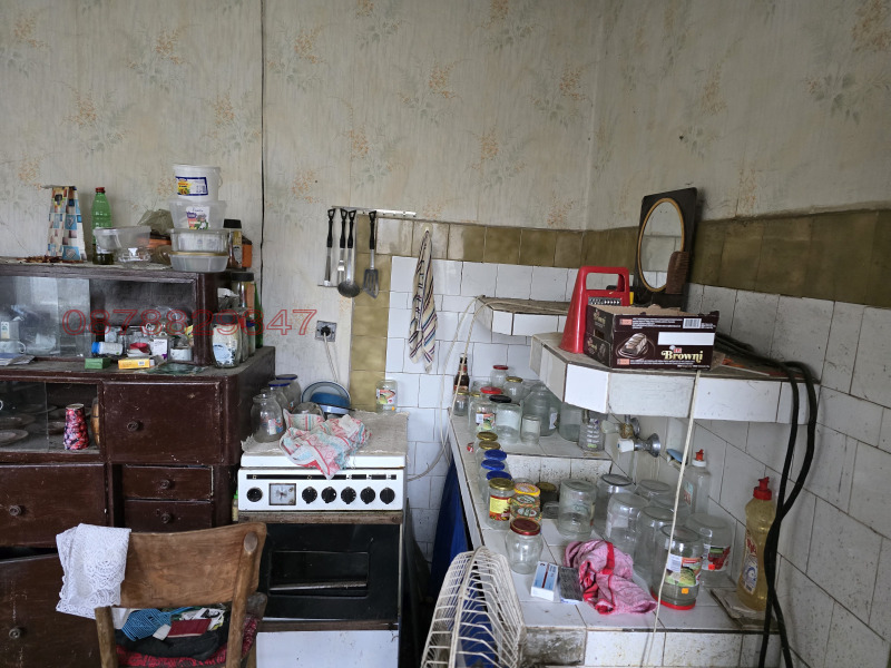 Продава КЪЩА, с. Шияково, област Плевен, снимка 9 - Къщи - 53167628