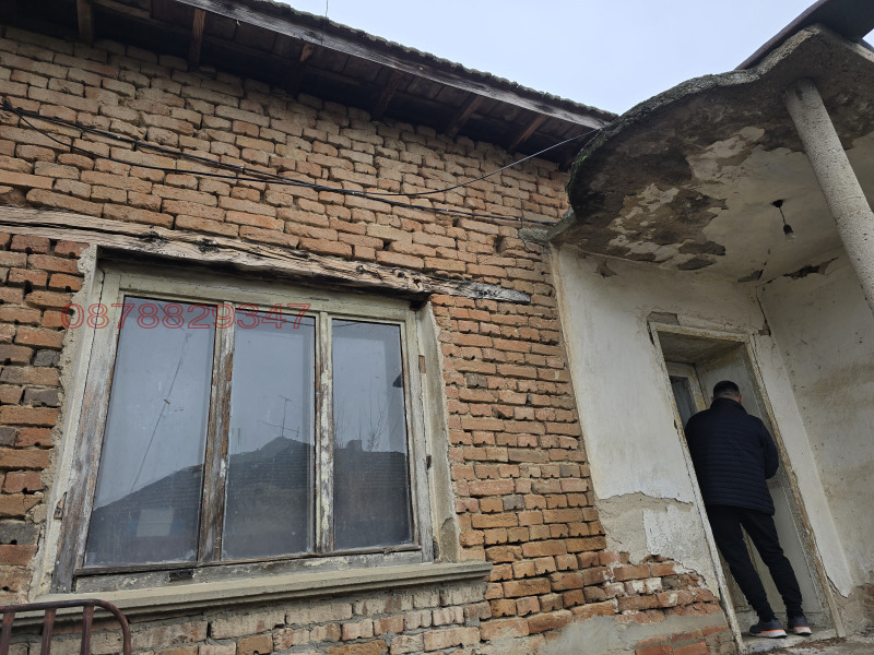 Продава КЪЩА, с. Шияково, област Плевен, снимка 2 - Къщи - 53167628