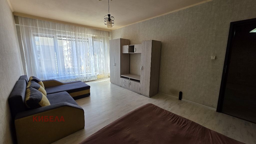 Продава 1-СТАЕН, гр. Перник, Изток