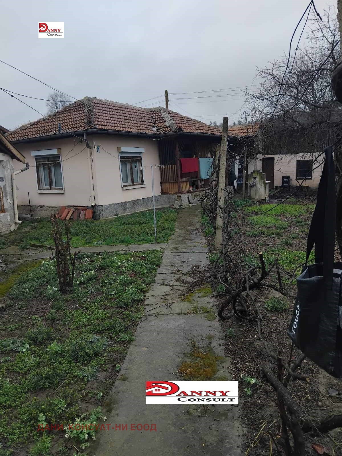 Продава КЪЩА, гр. Севлиево, област Габрово