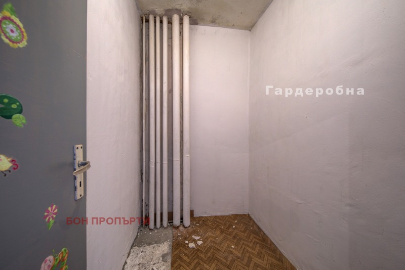 Продава 2-СТАЕН, гр. София, Света Троица, снимка 12 - Aпартаменти - 48014936