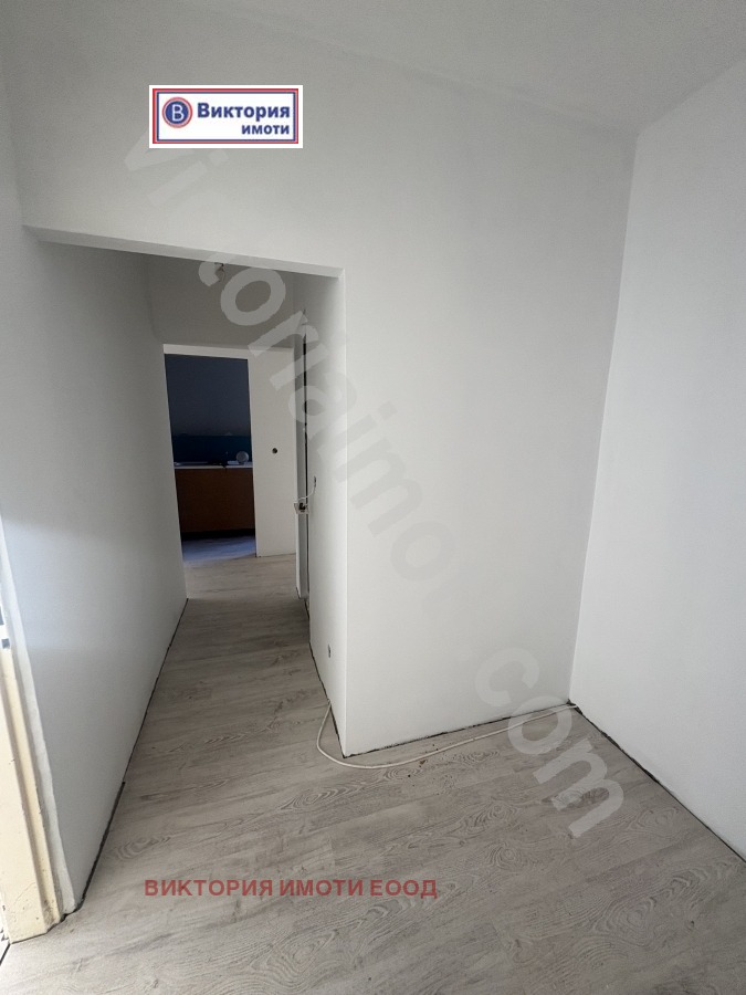 Продава 3-СТАЕН, гр. Велико Търново, Зона Б, снимка 6 - Aпартаменти - 49109644