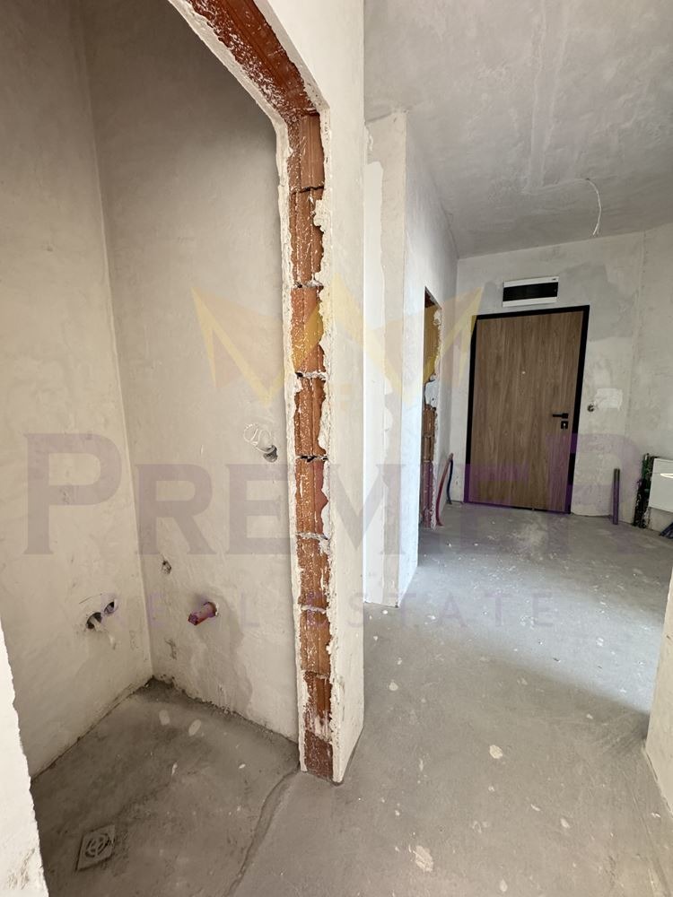 Продава 4-СТАЕН, гр. София, Полигона, снимка 3 - Апартаменти - 52372800