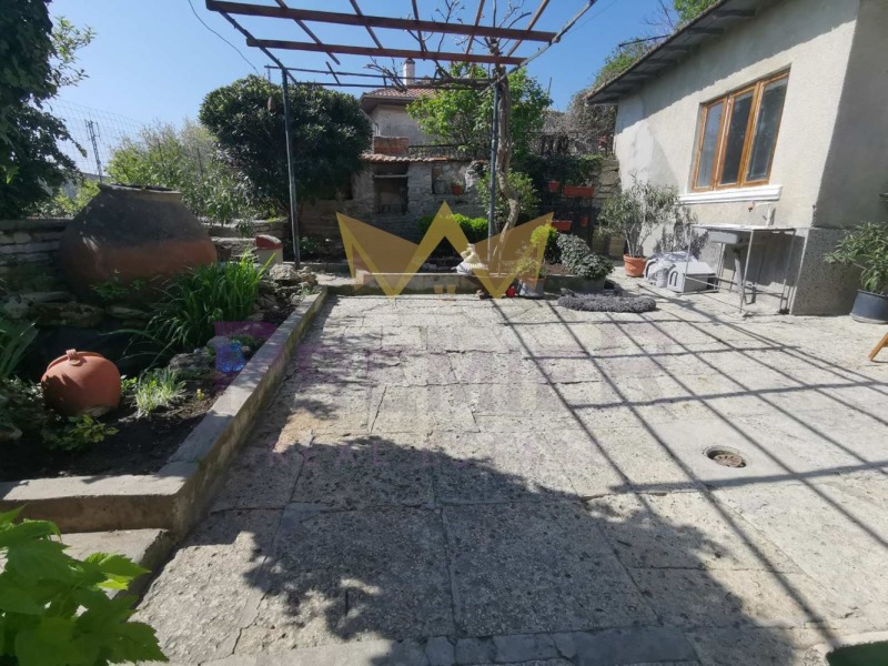 Продава КЪЩА, гр. Балчик, област Добрич