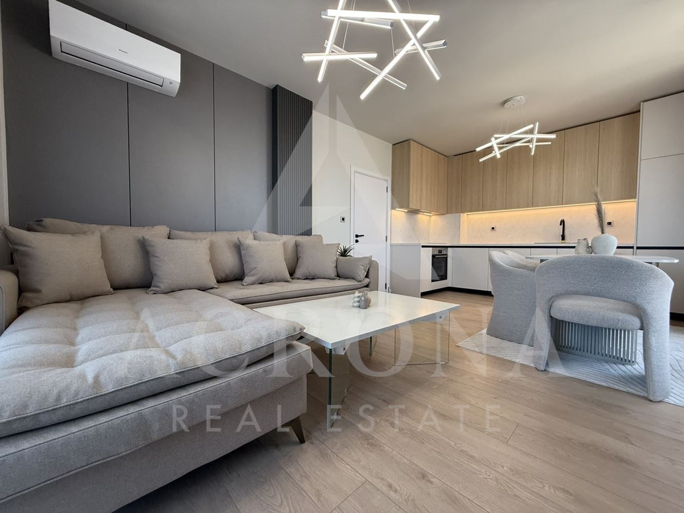 Продава  2-стаен град Пловдив , Христо Смирненски , 76 кв.м | 99170340