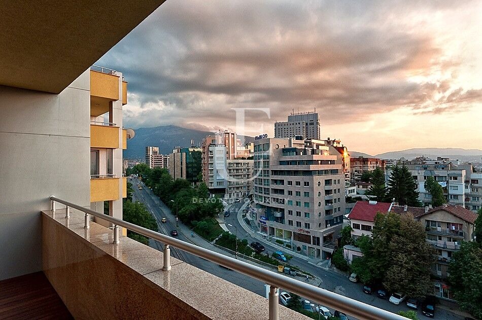 Продава 3-СТАЕН, гр. София, Лозенец, снимка 9 - Апартаменти - 54731605