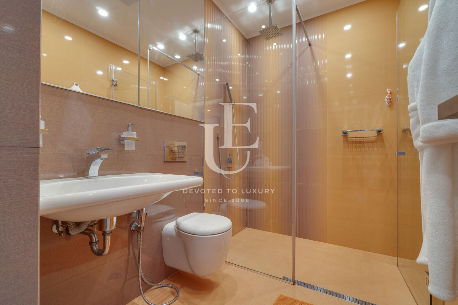 Продава 3-СТАЕН, гр. София, Лозенец, снимка 8 - Апартаменти - 54731605