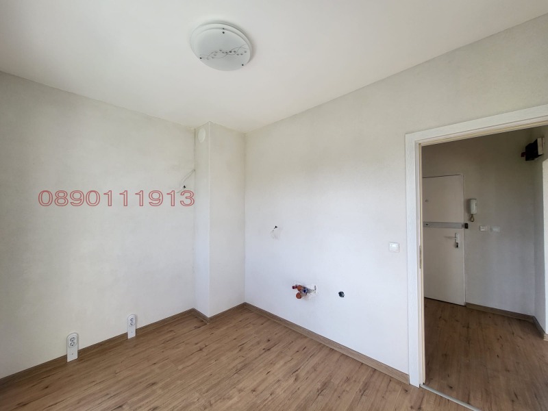 Продава 1-СТАЕН, гр. Добрич, Балик, снимка 6 - Апартаменти - 53392116