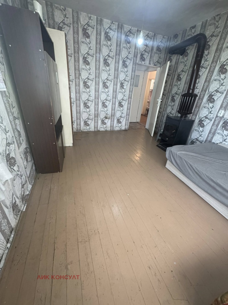 Продава  2-стаен град Търговище , Боровец , 45 кв.м | 47516679 - изображение [4]