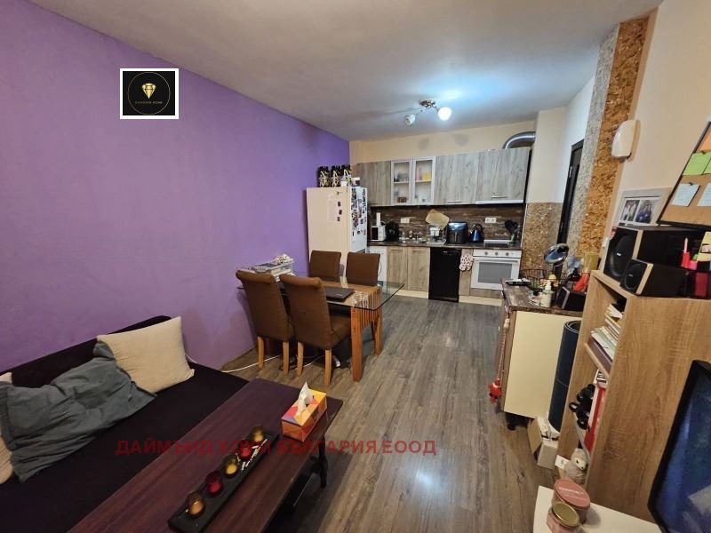 Продава 2-СТАЕН, гр. Пловдив, Тракия, снимка 2 - Апартаменти - 52536179