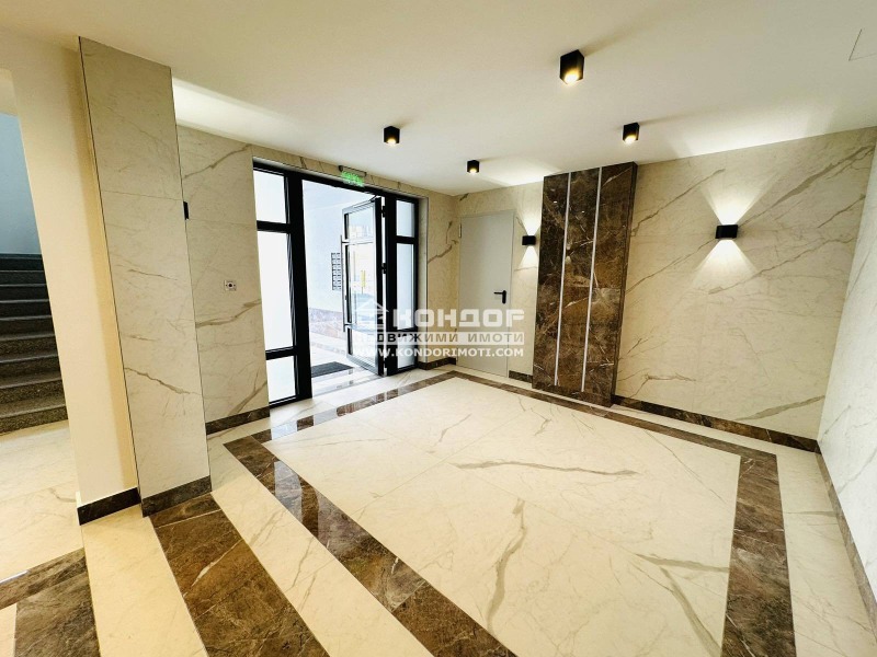 Продава 2-СТАЕН, гр. Пловдив, Христо Смирненски, снимка 2 - Апартаменти - 52574589