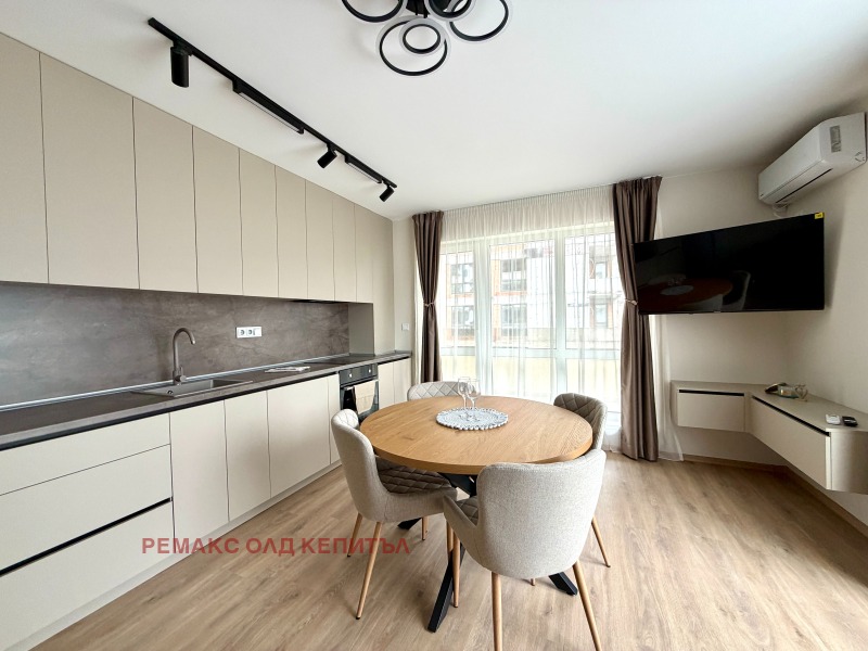 Продава 3-СТАЕН, гр. Велико Търново, Зона Б