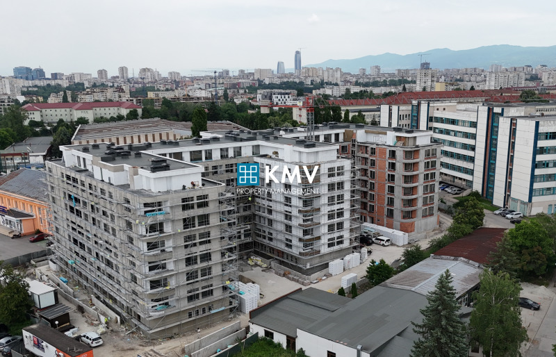 De vânzare  3 dormitoare Sofia , Studentsci grad , 366 mp | 76833779 - imagine [9]