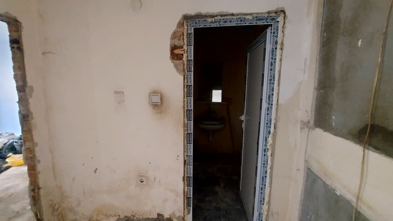 Продава МНОГОСТАЕН, гр. Хасково, Училищни, снимка 7 - Апартаменти - 53331429