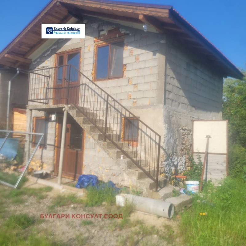 Satılık  Ev bölge Köstendil , Delyan , 202 metrekare | 20680570