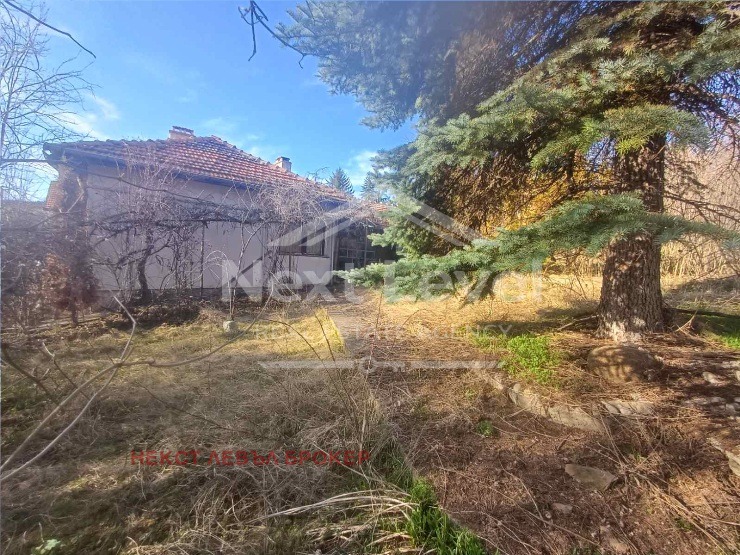 Продава ВИЛА, гр. Перник, Радина чешма, снимка 4 - Вили - 53788857