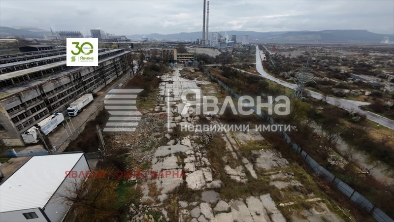 Eladó  Ipari épület régió Várna , Devnja , 25000 négyzetméter | 26133001