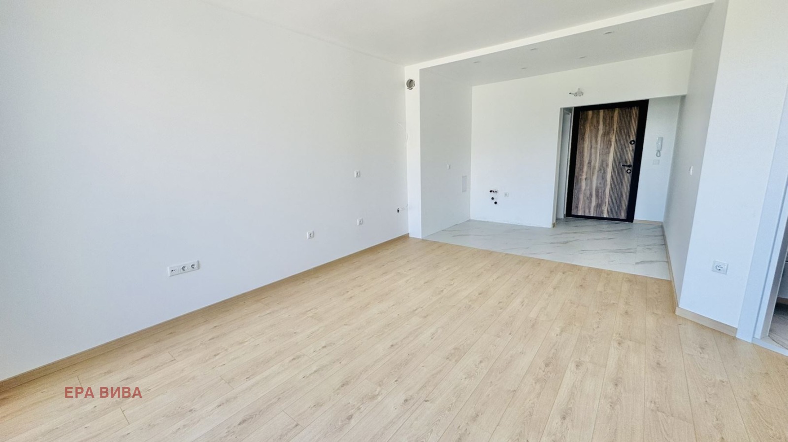 Продава 2-СТАЕН, гр. Варна, к.к. Св.Св. Константин и Елена, снимка 4 - Апартаменти - 55543473