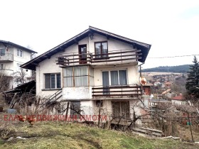 Продажба на имоти в с. Расник, област Перник - изображение 5 