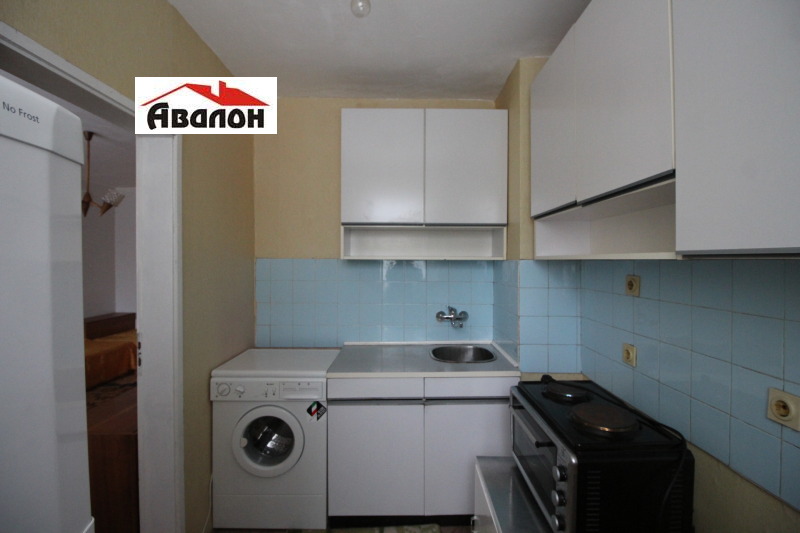 Продава  1-стаен град Русе , Здравец Север 1 , 35 кв.м | 86417276 - изображение [2]