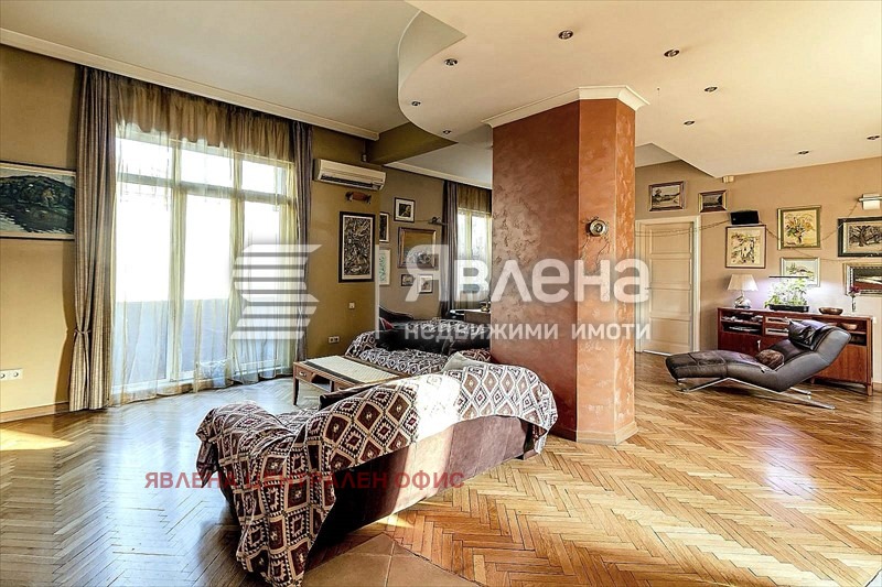 Продава 3-СТАЕН, гр. София, Център, снимка 6 - Апартаменти - 54129798