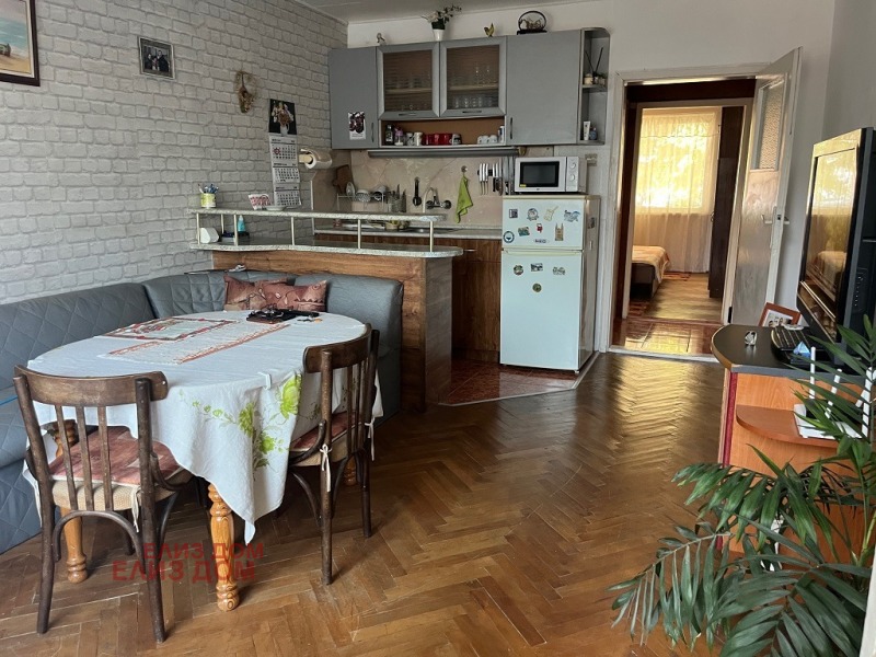 Zu verkaufen  3 Schlafzimmer Warna , Lewski 1 , 92 qm | 67003859 - Bild [3]