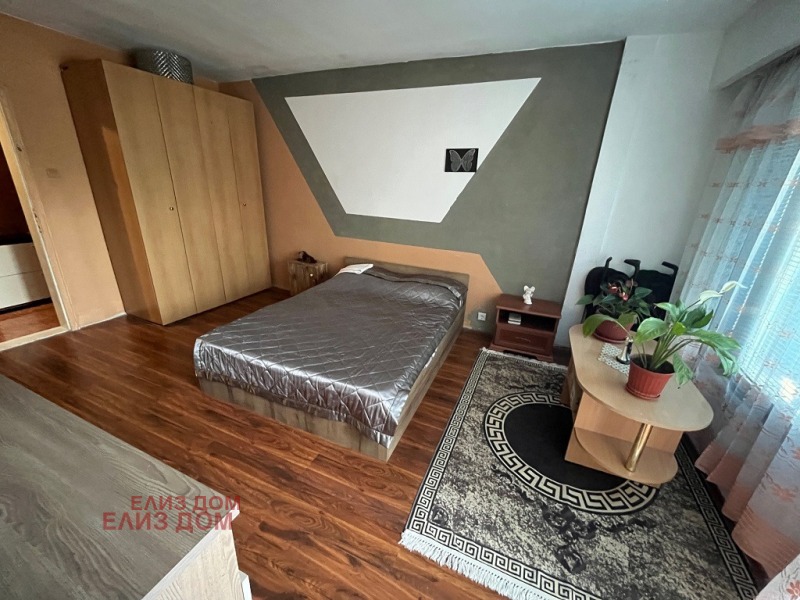 Zu verkaufen  3 Schlafzimmer Warna , Lewski 1 , 92 qm | 67003859 - Bild [4]