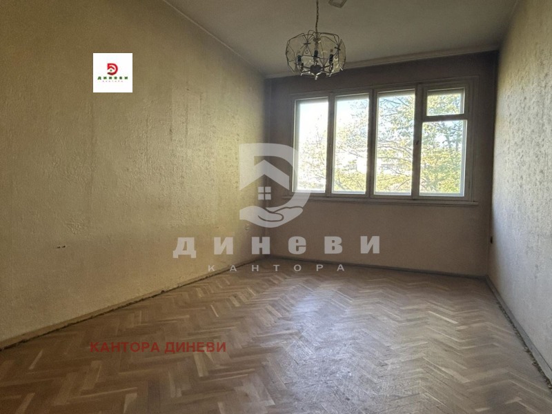 Продава МНОГОСТАЕН, гр. Стара Загора, Център, снимка 8 - Апартаменти - 52132816