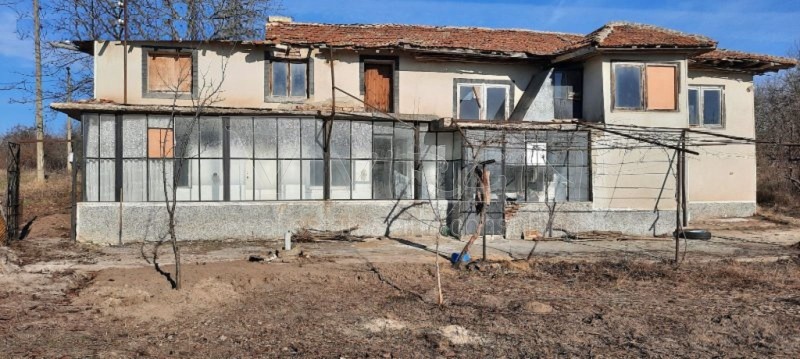 Продава  Къща, област Варна, с. Кривня • 25 000 EUR • ID 53315071 — holmes.bg - [1] 