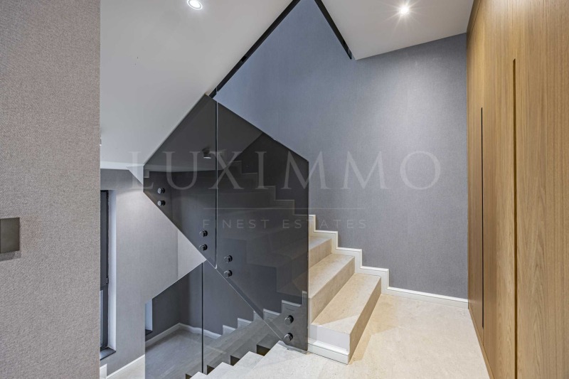 Продава КЪЩА, гр. София, в.з.Малинова долина, снимка 11 - Къщи - 52623982