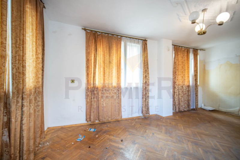 Продава КЪЩА, гр. Балчик, област Добрич, снимка 13 - Къщи - 53009217