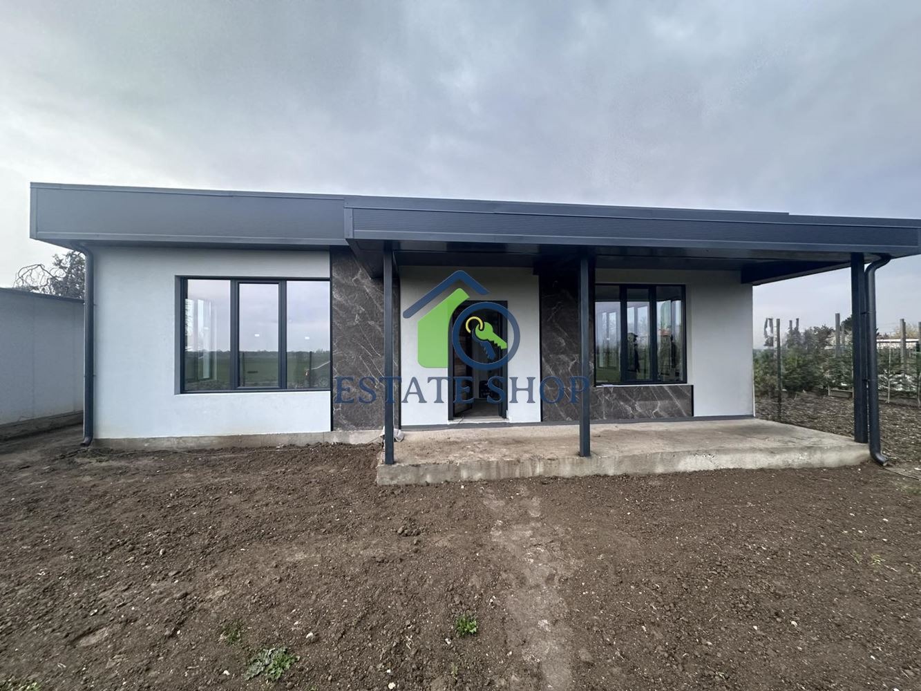 Продава КЪЩА, с. Скутаре, област Пловдив