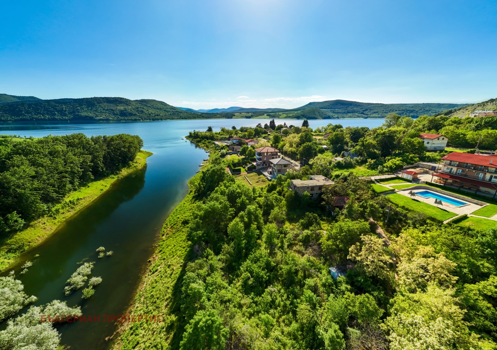 Продава КЪЩА, с. Дебелец, област Варна