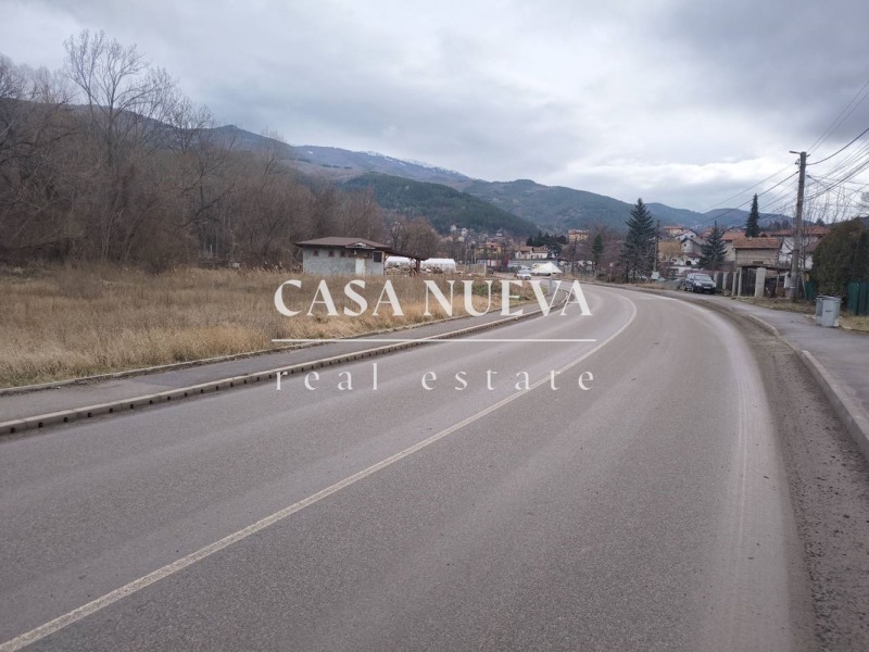 Продава ПАРЦЕЛ в област Перник, с. Рударци - 2007 кв.м / 260 000 € » 508 515.80 лв., КАСА НУЕВА РИЪЛ ЕСТЕЙТ