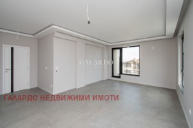 3 dormitoare Dragalevți, Sofia