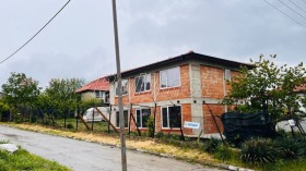 Продава къща град Варна с. Звездица - [1] 