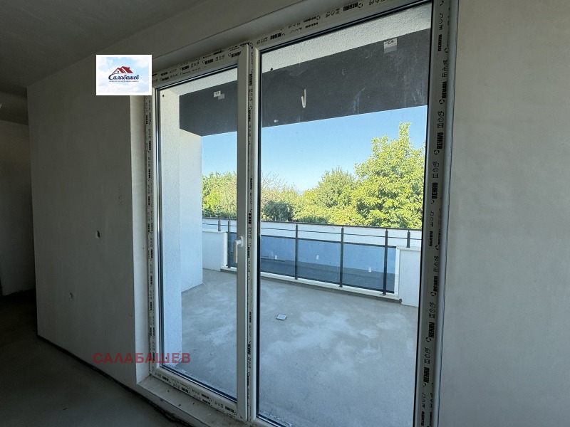 De vânzare  2 dormitoare Pazardjic , Ustrem , 117 mp | 20916465 - imagine [4]