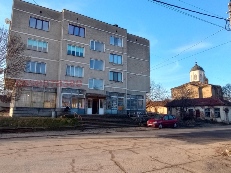 Продава 3-СТАЕН, гр. Велико Търново, Бузлуджа, снимка 11 - Aпартаменти - 49116598