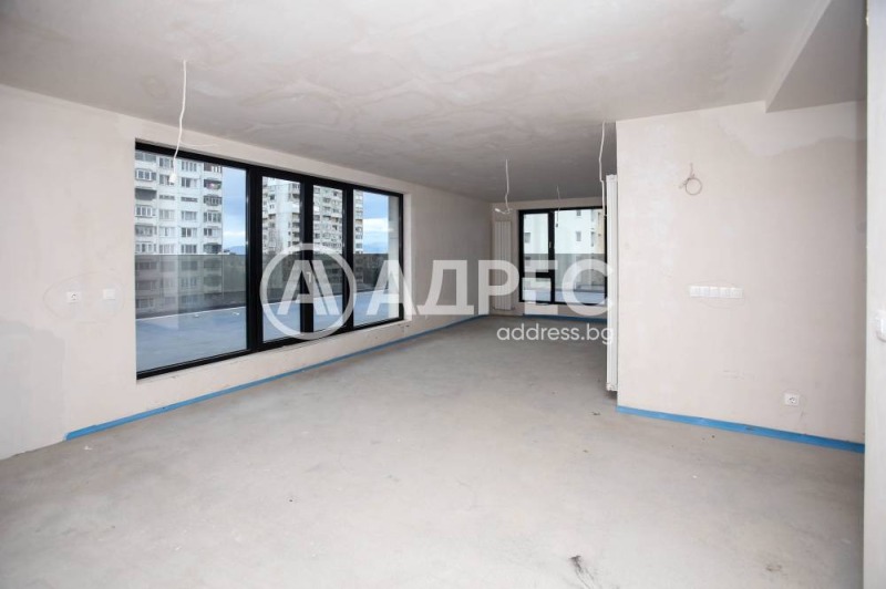 À venda  Mais de 3 quartos Sofia , Mladost 2 , 262 m² | 35227094 - imagem [3]