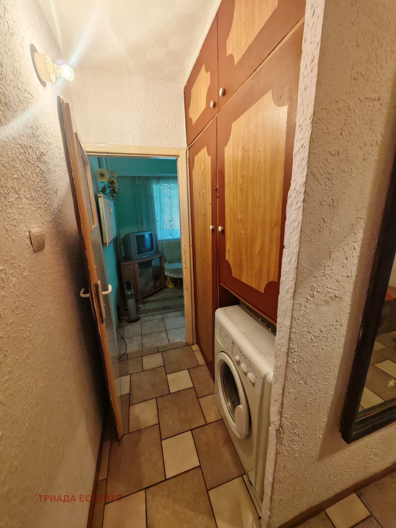 Продава 1-СТАЕН, гр. Бургас, Изгрев, снимка 8 - Апартаменти - 54303925