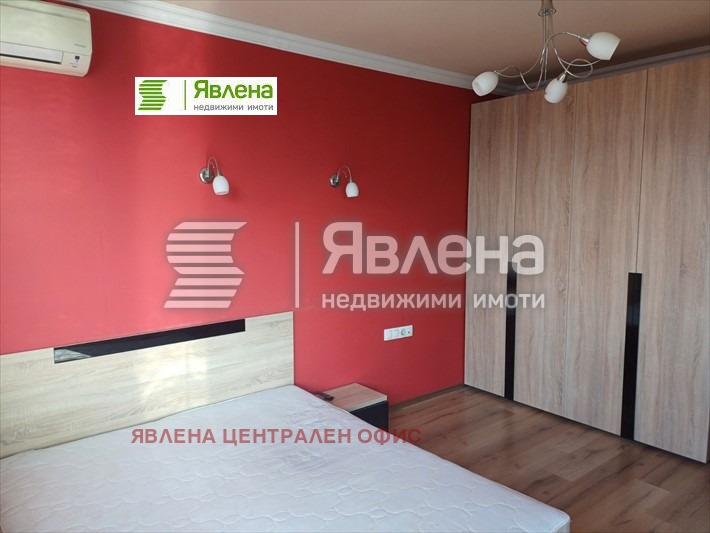 Продава 3-СТАЕН, гр. София, Център, снимка 2 - Aпартаменти - 46972570