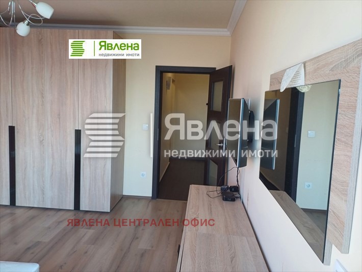 Продава 3-СТАЕН, гр. София, Център, снимка 3 - Aпартаменти - 46972570