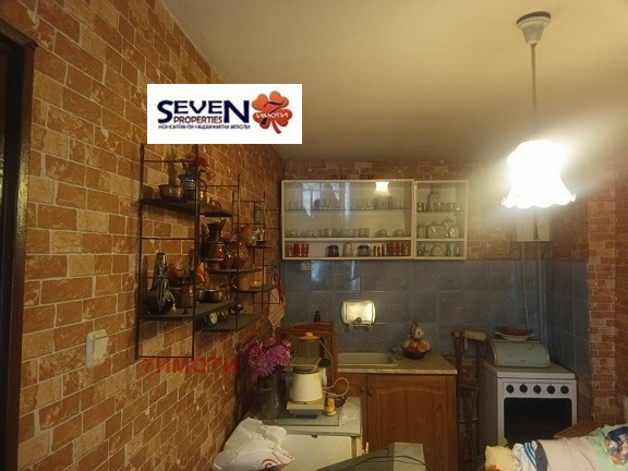 Продава КЪЩА, гр. Перник, Каменина, снимка 6 - Къщи - 52490158