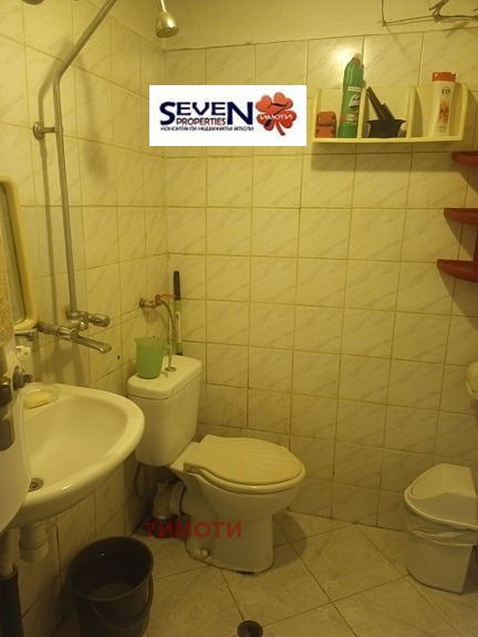 Продава КЪЩА, гр. Перник, Каменина, снимка 8 - Къщи - 52490158