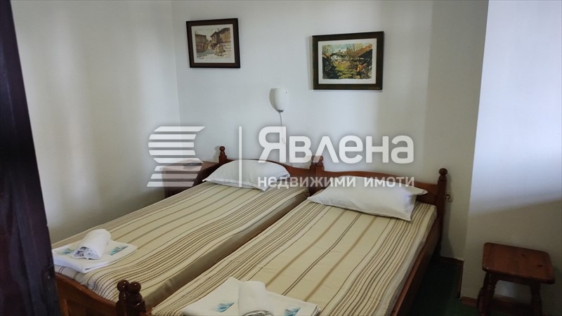 Продава КЪЩА, гр. Долна баня, област София област, снимка 13 - Къщи - 53102002